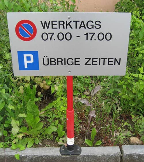 Hinweisschild Parkplatzbeschilderung